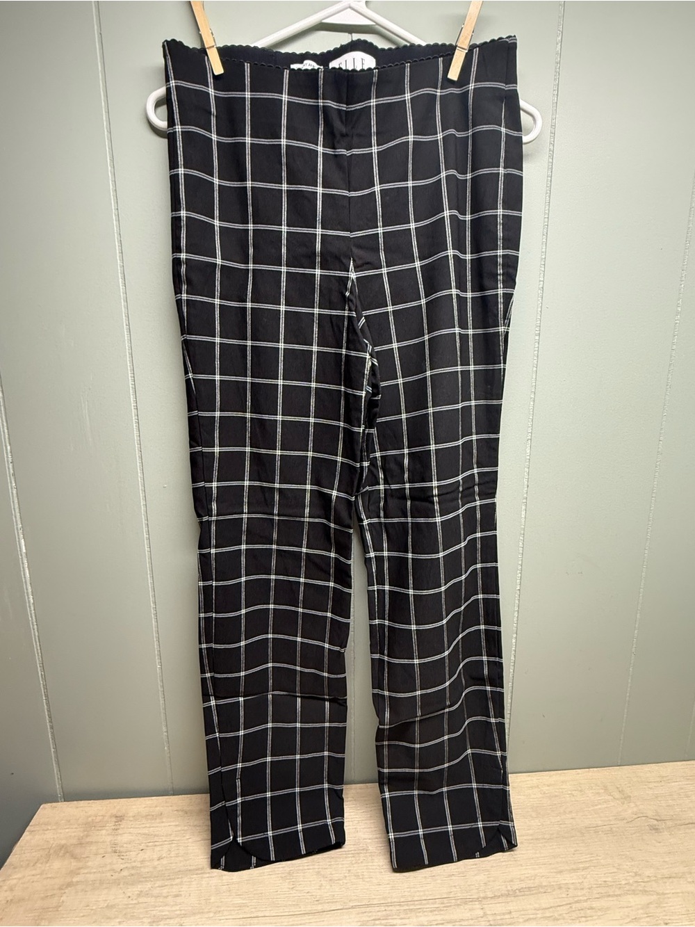 Elle Black Windowpane Cropped Ankle Pants